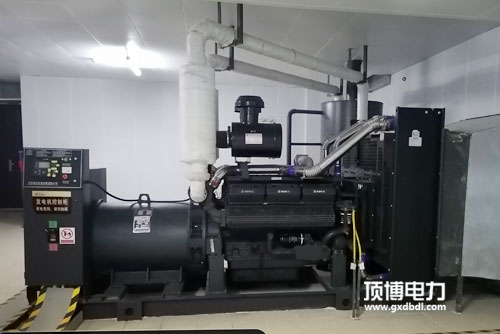 柴油發電機組使用壽命是多少年?最多能運行長時間呢