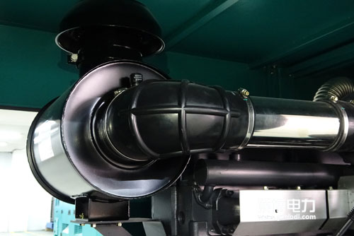 柴油發(fā)電機(jī)分隔式燃燒室有幾種類(lèi)型?