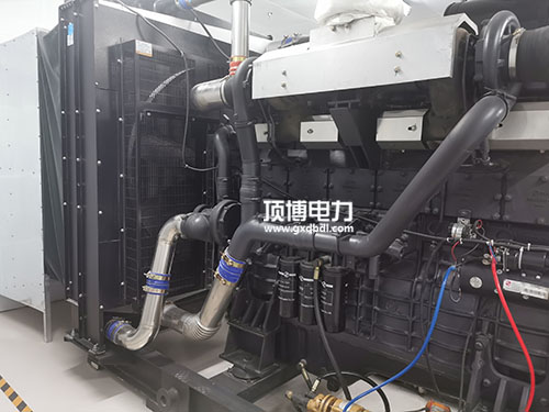 柴油發電機