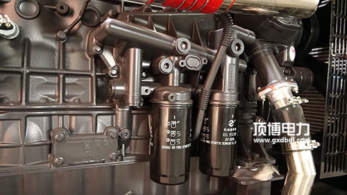 交流發電機